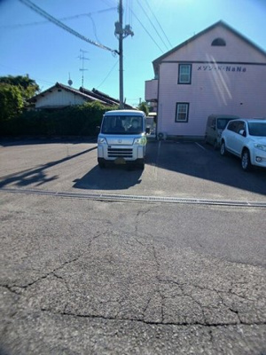 【駐車場】 | メゾン・ド・ＮａＮａ