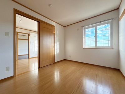 【洋室】 | ブリッサ日高Ⅱ