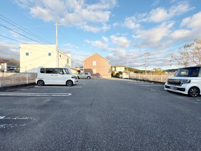 【駐車場】 | ブリッサ日高Ⅱ