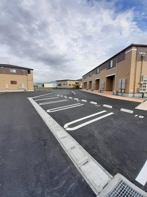 【駐車場】 | デリス・シャルマンⅡ