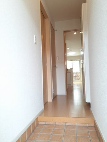 フェリーチェカーロⅡの玄関