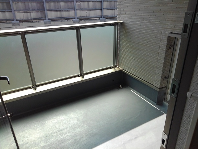 リアン鳳のバルコニー