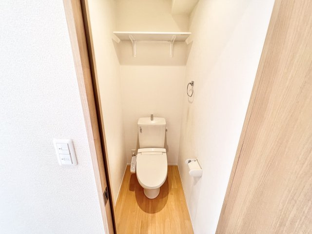 サンガーデン千葉山王の玄関|※同タイプ参考写真