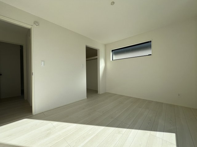 『八王子市新築戸建て』八王子市元八王子町2-839【仲介手数料無料】の洋室|～仲介手数料無料☆八王子ひなた不動産～　八王子市元八王子町　新築戸建て