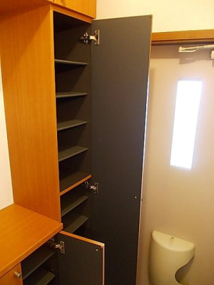 【玄関】 | レフィナードⅢ