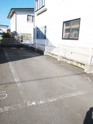 【駐車場】 | グランディ－ル