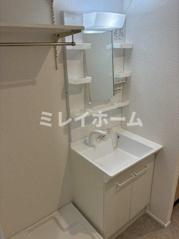 ラグゼフラット東六郷の洗面所