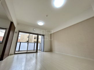 【居間・リビング】 | ショウエイ靭 | ショウエイ靭　リビング・ダイニングスペース