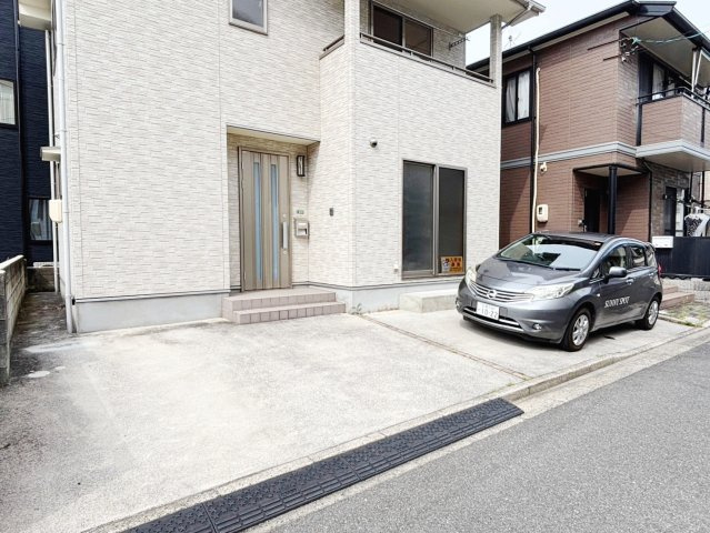 梶山貸家の駐車場