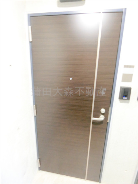 ザ・プレイス中馬込の玄関