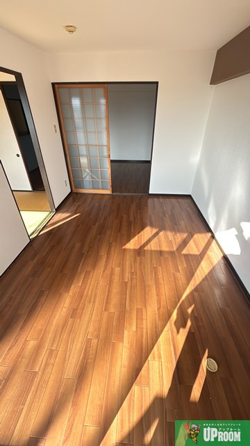 キャッスルビューの洋室