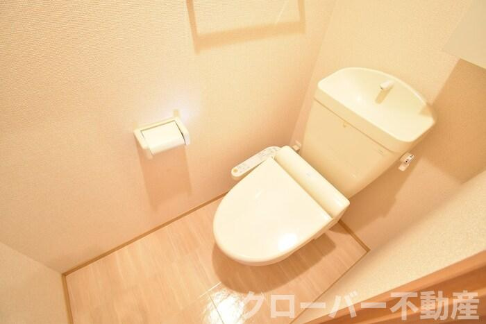 フォンテーヌ金倉 B棟のトイレ|温水洗浄暖房便座