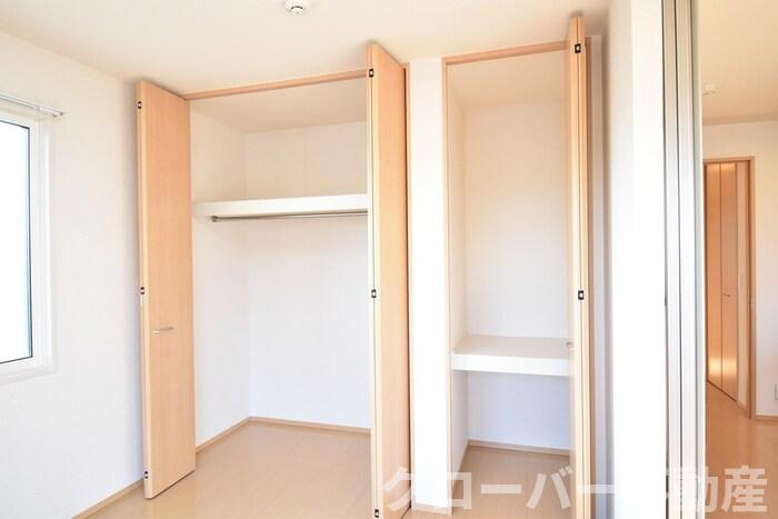 フォンテーヌ金倉 B棟の収納|クローゼット・物入