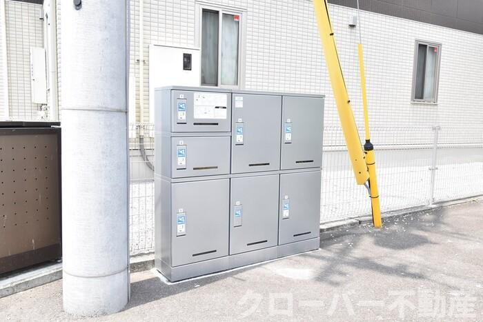 フォンテーヌ金倉 B棟のその他共用部分|宅配ボックス