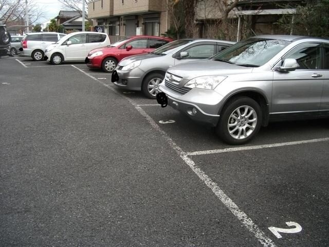 ラ・グランシューズ の駐車場