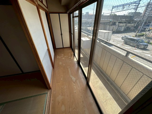 ベルエアー弓ノ木のバルコニー