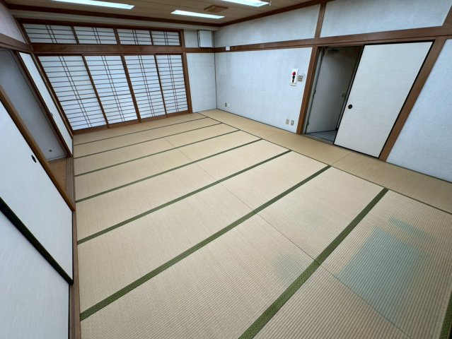 ベルエアー弓ノ木の和室