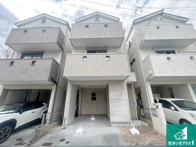 神戸市須磨区須磨浦通　中古一戸建ての外観|周辺は落ち着いた街並みの住宅地！子育てがしやすい住環境です！現地でしかわからない事もございます。是非一度ご覧ください。