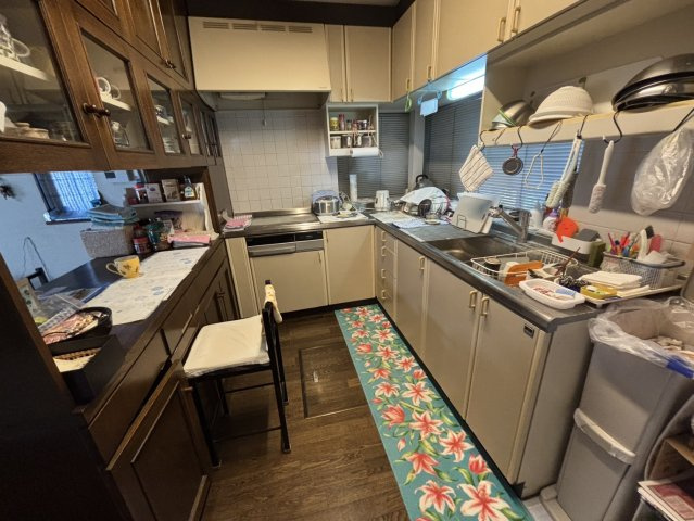 熊本市北区鶴羽田4丁目中古住宅のキッチン