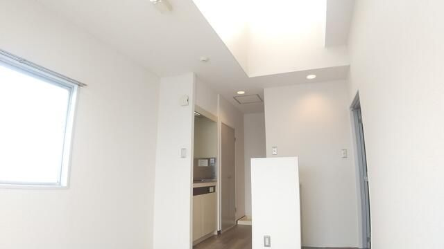 チクマビルの内装