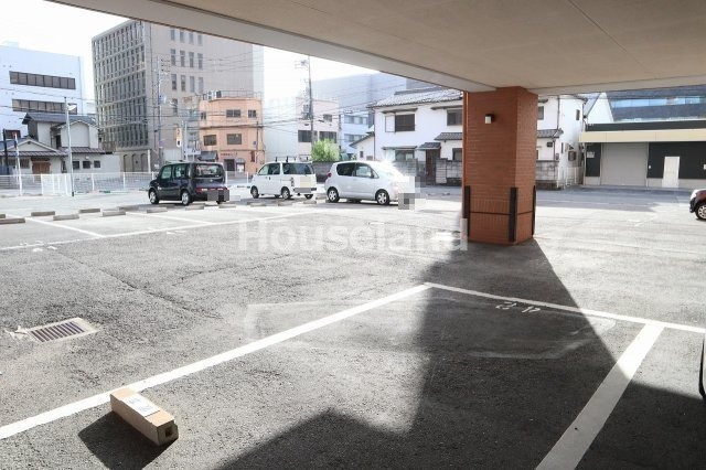 エル・カスティージョ・ワカヤマの駐車場