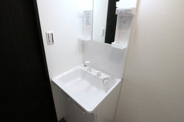 ALEGRIA垂水霞ヶ丘の洗面所