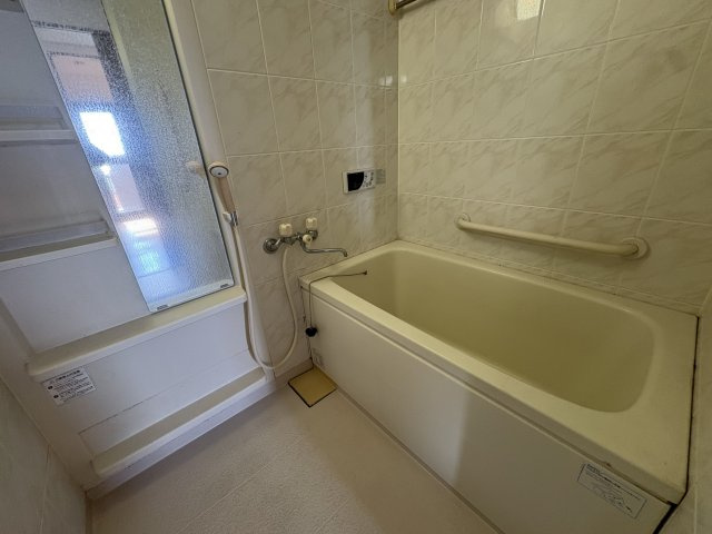 グランプレステージ明石魚住の浴室