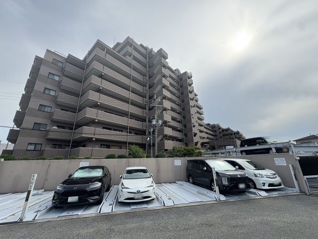 グランプレステージ明石魚住の外観