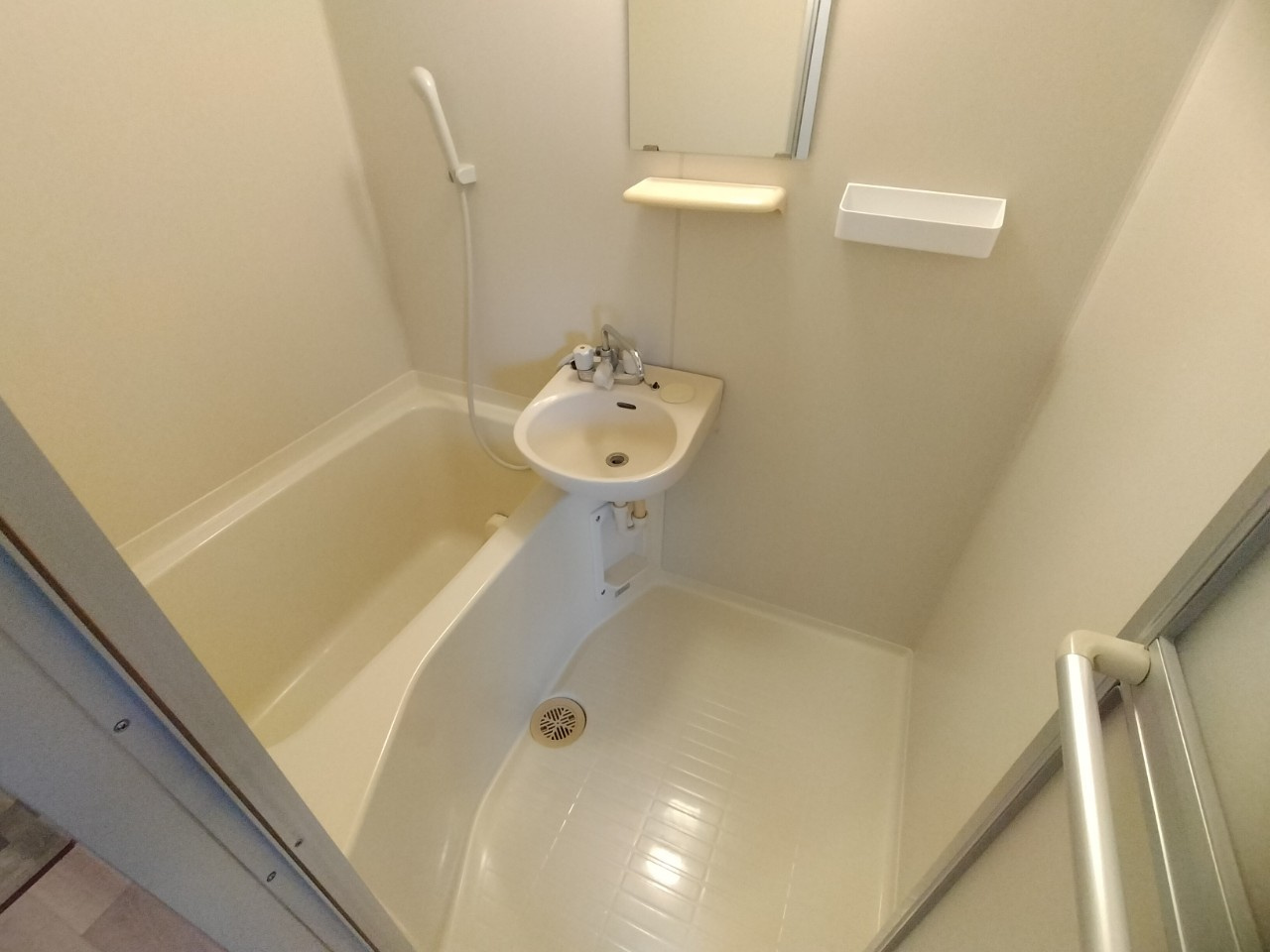 Grand Life平磯の浴室