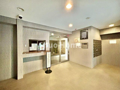 【防犯設備】 | ダイアパレス新小岩親水公園 | 【オートロック】オートロックシステムでセキュリティ充実。当たり前ですが、安全で安心して暮らすのって大事ですよね。お探しのご条件でオートロック付きの物件を探す方も多いですがやはりセキュリティは大事です。