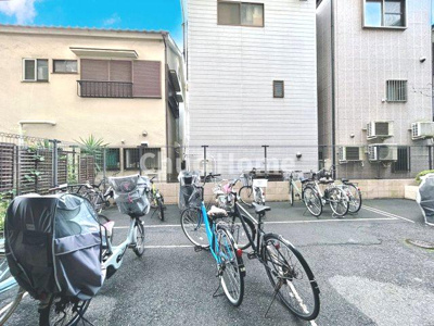 【駐輪場】 | ダイアパレス新小岩親水公園 | 【自転車置き場】最新の空き状況や費用などの詳細は担当スタッフまでお問い合わせください。
