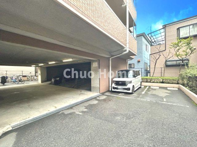 【駐車場】 | ダイアパレス新小岩親水公園 | 【敷地内駐車場】最新の空き状況や費用などの詳細は担当スタッフまでお問い合わせください。