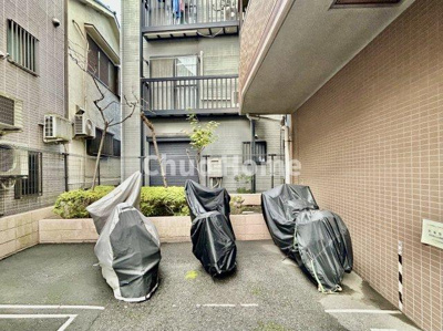 【駐車場】 | ダイアパレス新小岩親水公園 | 【バイク置場】最新の空き状況や費用などの詳細は担当スタッフまでお問い合わせください。