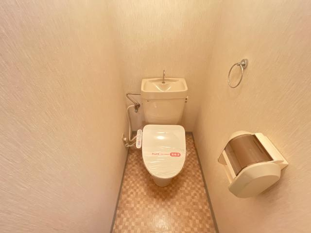 スカイヒルズ新道出のトイレ|シャワー付トイレ