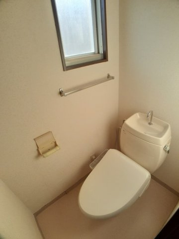 ラベニュー西中のトイレ|トイレもきれいです