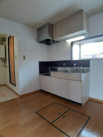 ラベニュー西中のキッチン|キッチンでお料理をお楽しみください