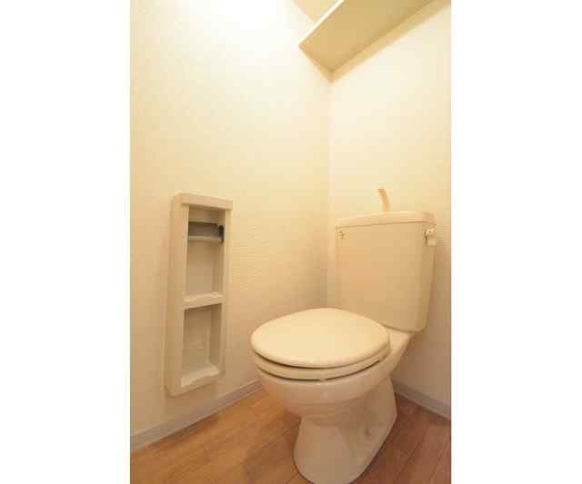 川崎市麻生区片平６丁目のアパートのトイレ