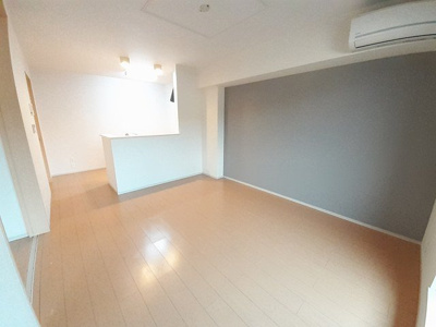 【居間・リビング】 | サンファースト　勝原 | ゆったり過ごせる居間です