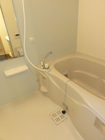 セレノ　アロッジオ　弐番館の浴室