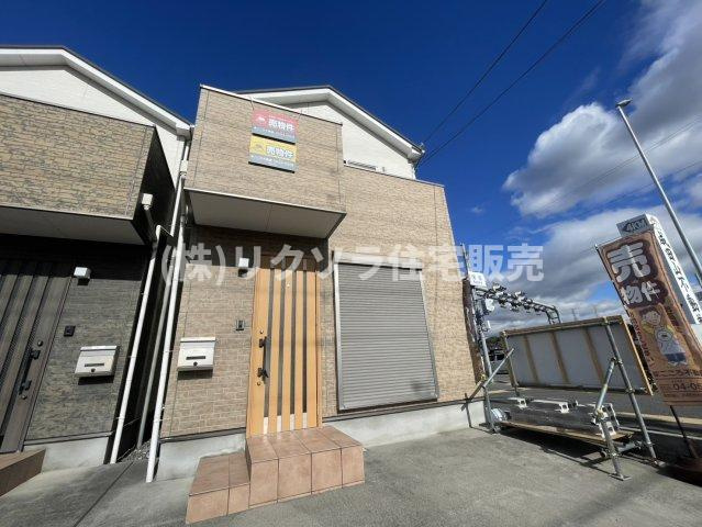 楠根南町　中古一戸建ての外観|新しい生活にいかがでしょうか？外観はお住まいの顔になります。こだわりたいポイントですね。外壁塗装や屋根塗装のご相談も承っております。
■現地内覧・資金計画相談・住宅ローン相談もお問合せ受付中■