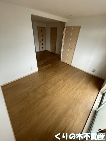 【居間・リビング】 | 朝日ハイツＢ | こちらの居間で趣味の時間をお楽しみください