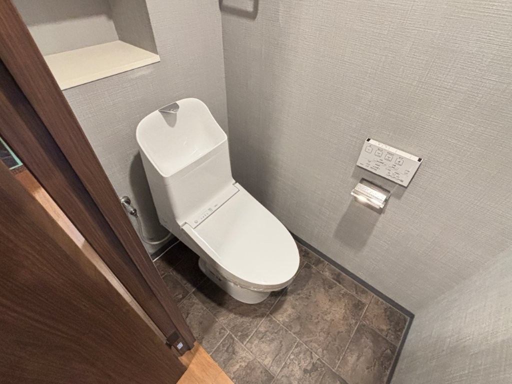 グラン・コート白川公園のトイレ|シンプルで使いやすいトイレです