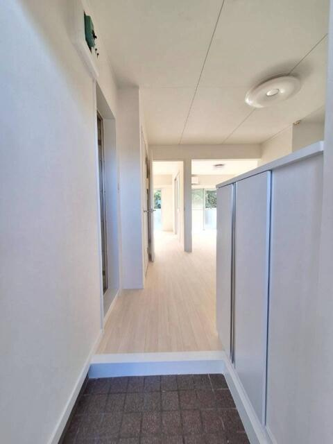 フジビルの玄関