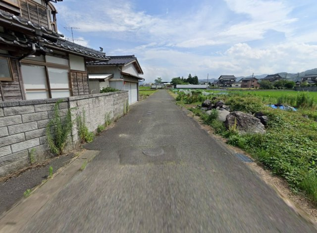【前面道路含む現地写真】の画像