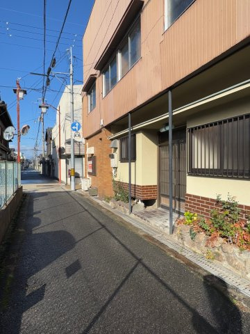 【外観】 | 御所市中央通り2丁目　中古戸建 | ★3階建てで部屋数が多いので色んな用途で活用していただけます♪