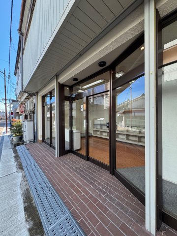 【外観】 | 御所市中央通り2丁目　中古戸建 | 店舗付き住宅♪