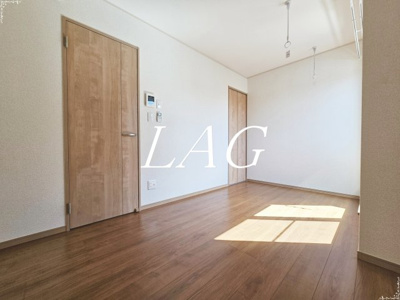 【居間・リビング】 | さくらひなたのｓｅｎｔｉｅｒｏ | 洋室のお部屋です。（同仕様です。）