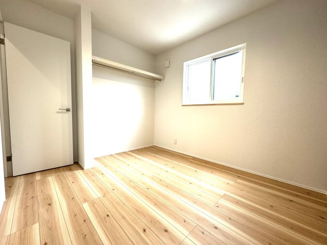 東区竹尾4丁目　新築戸建　の洋室