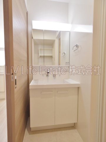 アセットコート貫井北町Bの洗面所