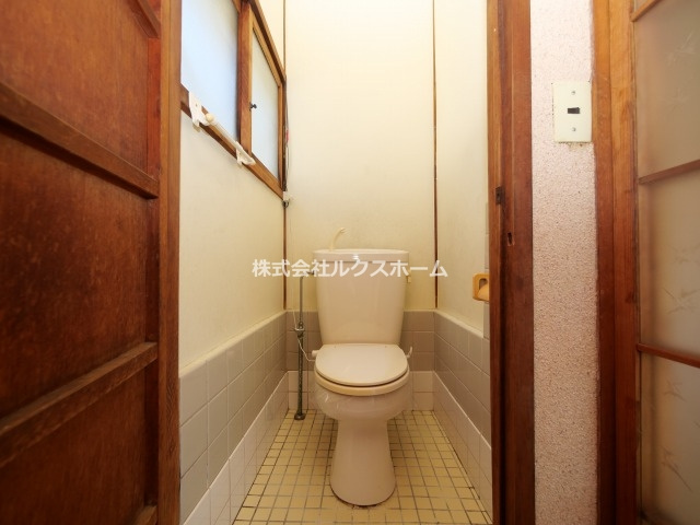 フォアール鳥飼和道２号棟のトイレ|落ち着いたトイレです